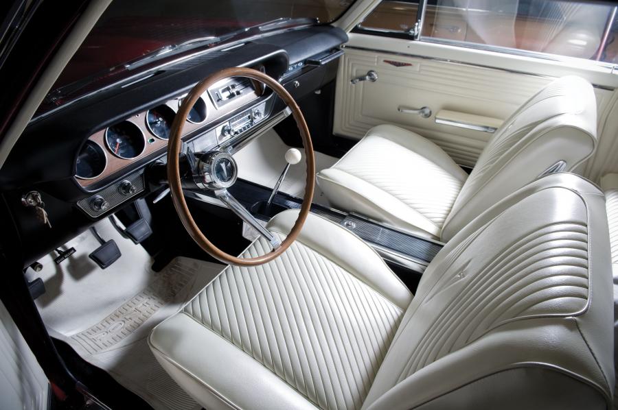  Pontiac GTO Coupe 1965 года  (фото 6 из 26)
